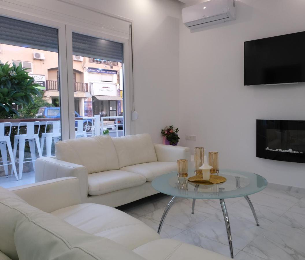 Luxury Fani House Next To Harbor Area With Jacuzzi Apartment Paphos Ngoại thất bức ảnh